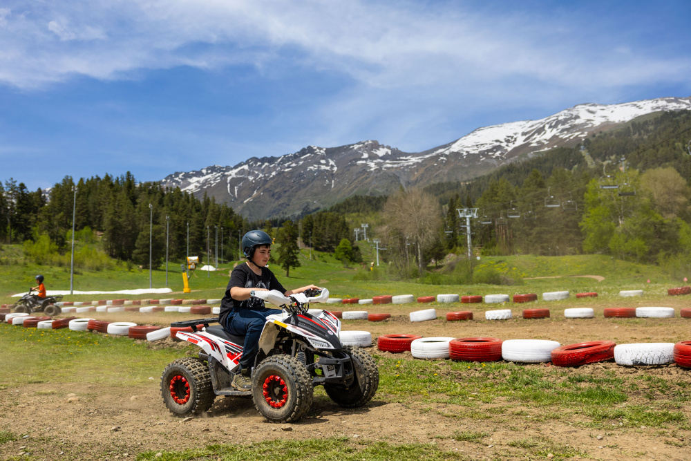 Услуги и развлечения