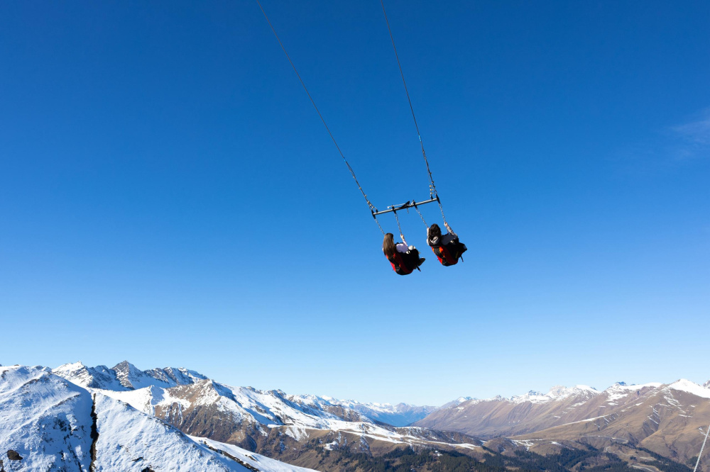 Услуги и развлечения